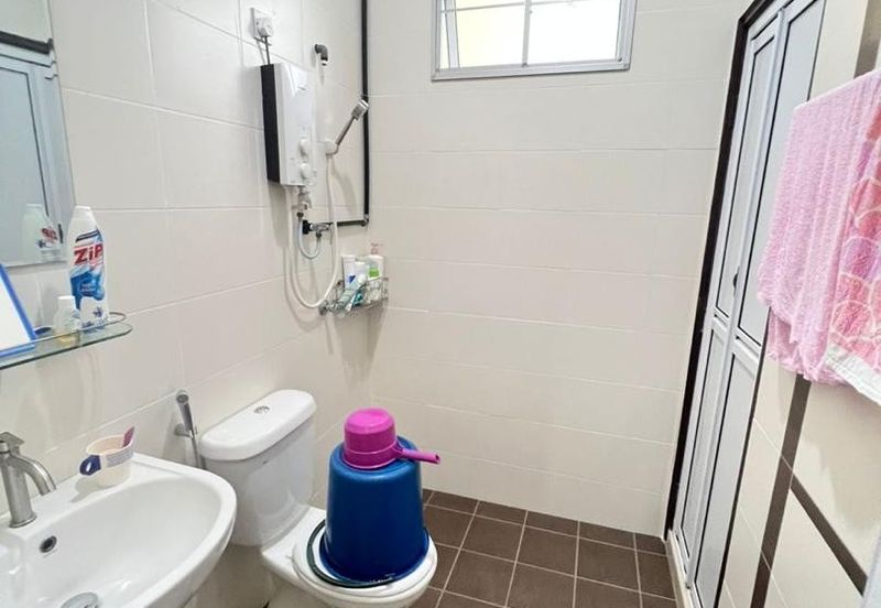 Single Storey Bungalow in Bandar Seri Impian, Johor For Sale