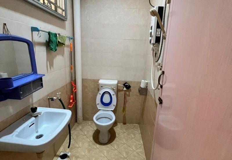 Double Storey Terrace House in Taman Sri Indah, Kluang Johor For Sale