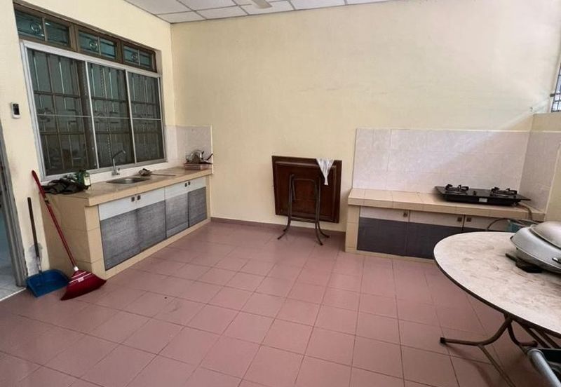 Double Storey Terrace House in Taman Sri Indah, Kluang Johor For Sale