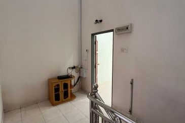 Double Storey Terrace House in Taman Sri Indah, Kluang Johor For Sale