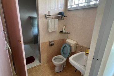 Double Storey Terrace House in Taman Sri Indah, Kluang Johor For Sale