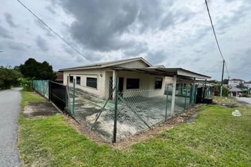 Kampung Baru Renggam