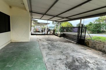 Kampung Baru Renggam