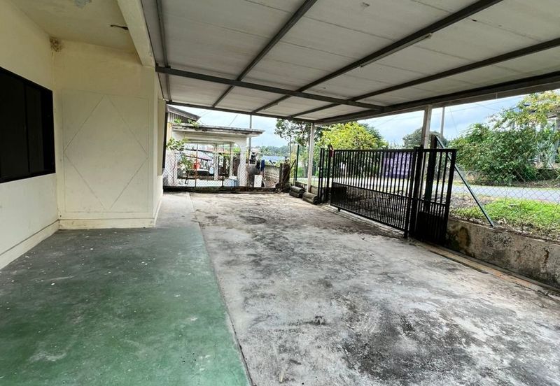 Kampung Baru Renggam