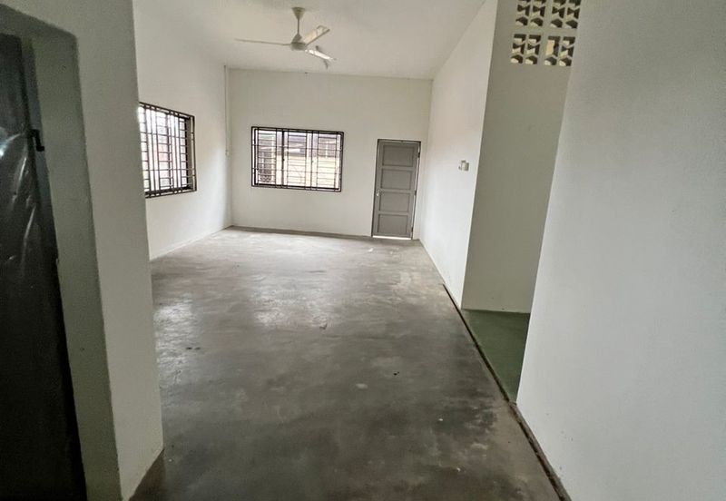 Kampung Baru Renggam