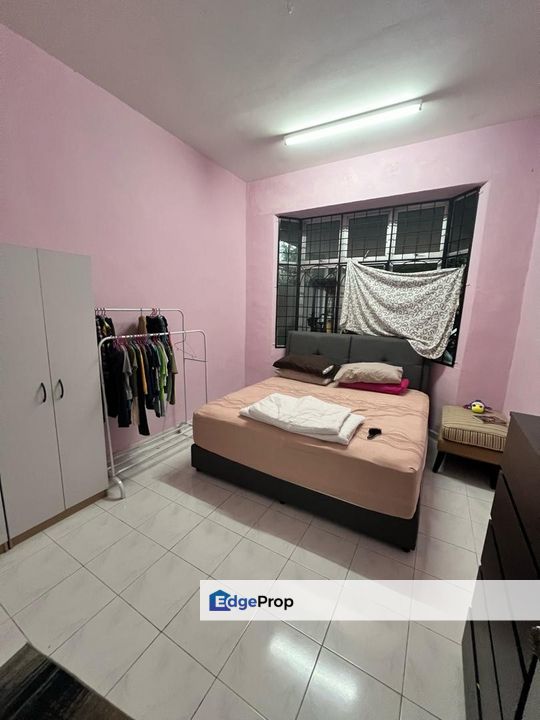 Taman Sri Kluang Single Storey Terrace House For Sale, Johor, Kluang