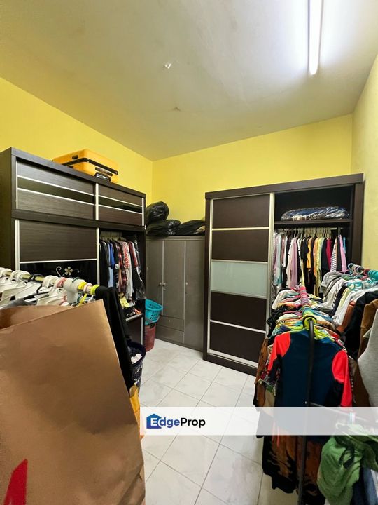 Taman Sri Kluang Single Storey Terrace House For Sale, Johor, Kluang