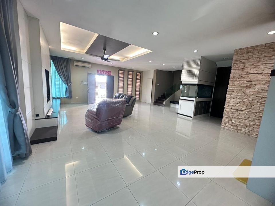 Taman Kluang Setia Double Storey Semi D For Sale, Johor, Kluang