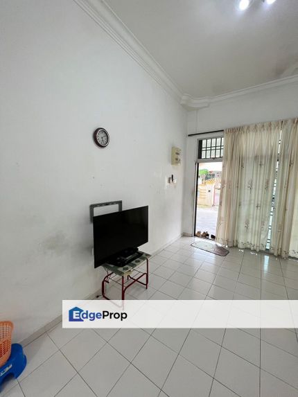 Taman Kampung Majid Single Storey Terrace House For Sale, Johor, Kluang