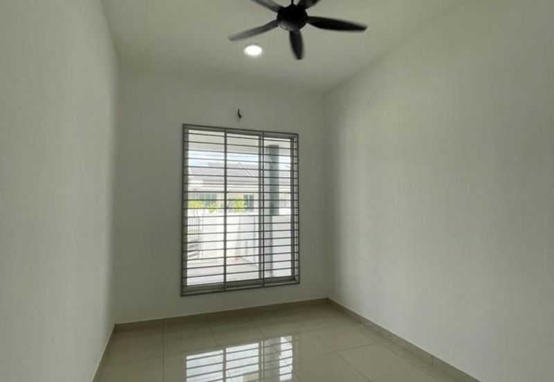 Taman Saujana, Kluang