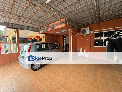 Taman Kluang Baru Jalan Zakaria Dikon Single Storey Terrace House For Sale, Johor, Kluang