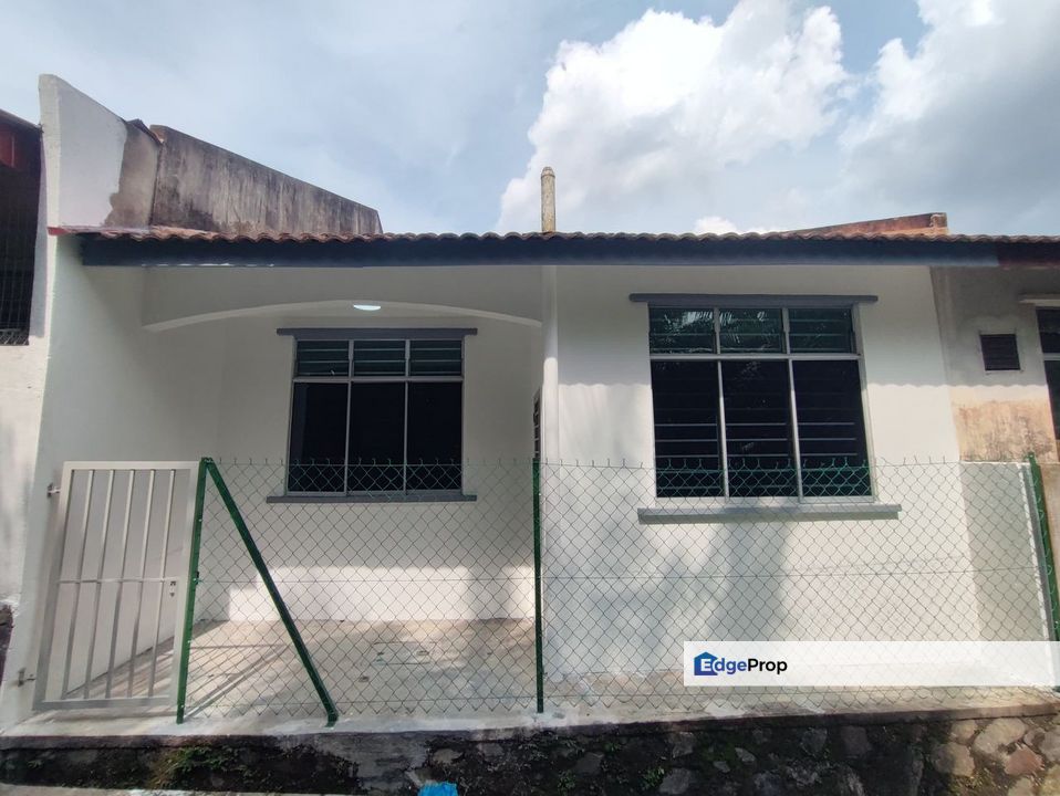 Taman Renggam Jaya Single Storey Terrace House For Sale, Johor, Rengam