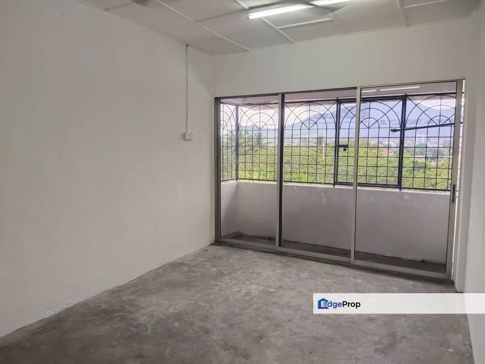 Rumah Pangsa Jalan Hajimana Bandar Kluang Flat For Sale , Johor, Kluang
