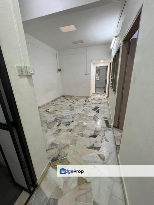 Taman Megah Kluang Single Storey House For Sale , Johor, Kluang