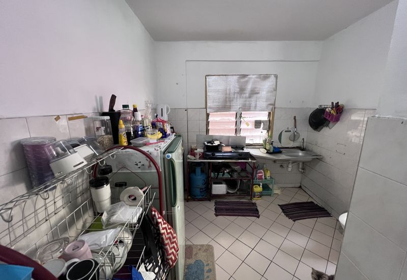 Flat PKNS, Seksyen 7