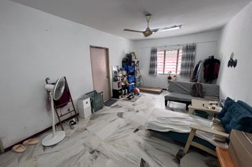 Flat PKNS, Seksyen 7