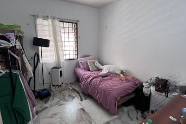 Flat PKNS, Seksyen 7