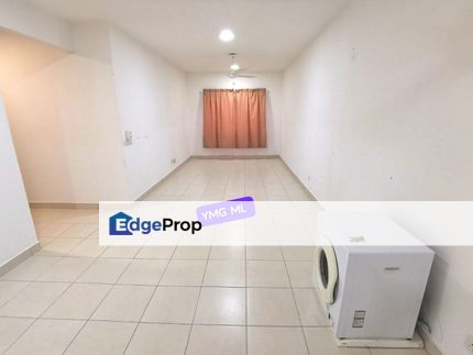 De Bayu 3r2b Partial Furnished, Nearby Setia City Mall,Convenient Area, Selangor, Shah Alam