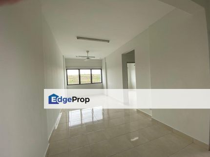 3R2B Low Price Basic unit for Rent at Suria Ixora, Ready to move in Now, Selangor, Setia Alam/Alam Nusantara