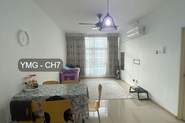 Vista Alam Serviced Apartment