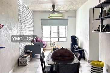 Seri Intan Apartment