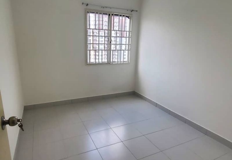 Seri Intan Apartment