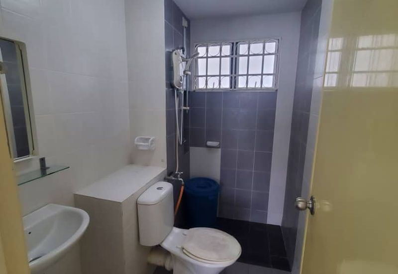 Seri Intan Apartment