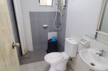 Seri Intan Apartment