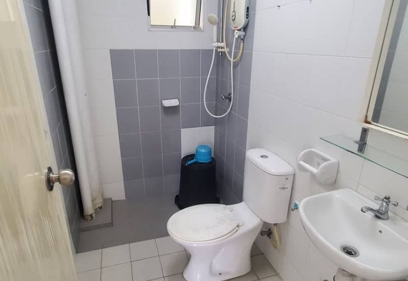 Seri Intan Apartment