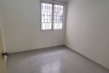 Seri Intan Apartment