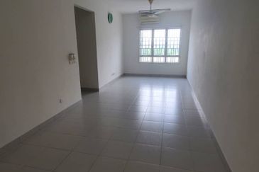 Seri Intan Apartment