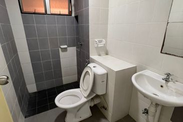 Seri Intan Apartments @ Setia Alam