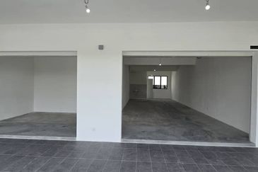 Plaza Se Ruang, Eco Sanctuary Shop for Rent, many unit available