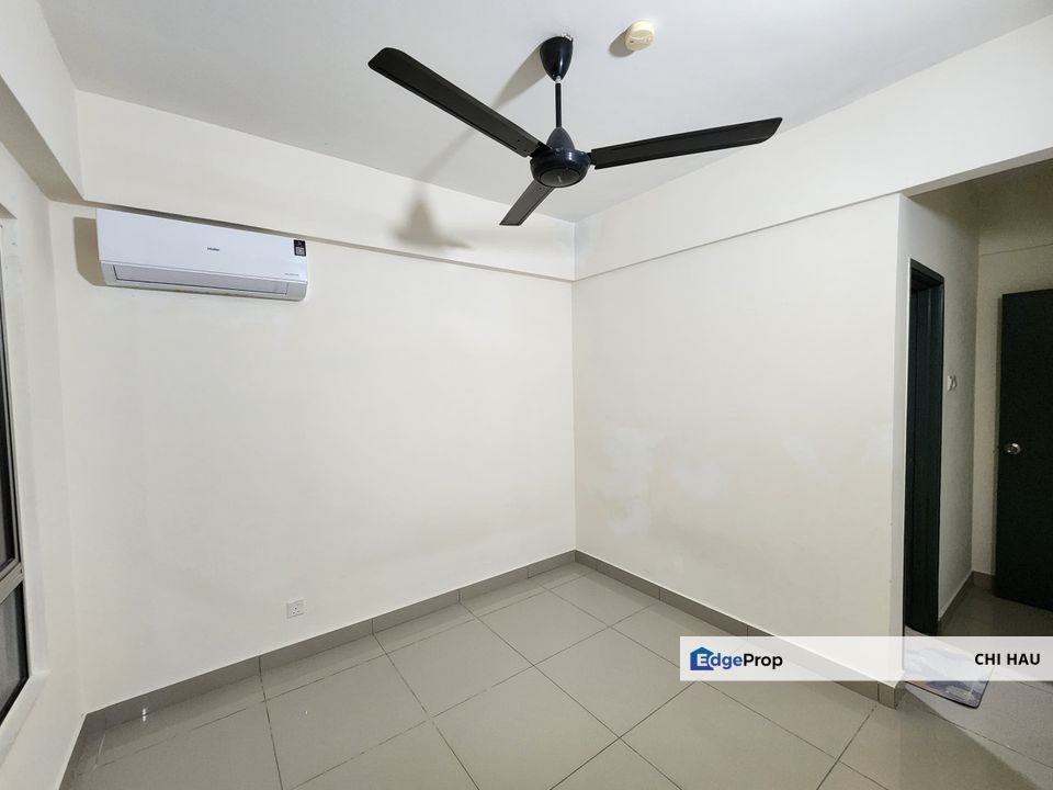 Nego until DEAL. LOW DEPOSIT. Good condition 3 Bedrooms 2 Bathrooms for SALE, Selangor, Klang