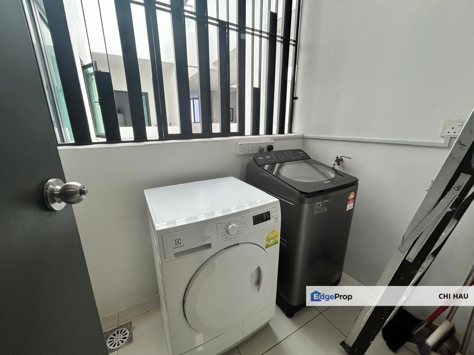 FULL Furnished Emira Residence (2 Bedrooms 2 Bathrooms) @ Shah Alami for RENT, Selangor, Shah Alam