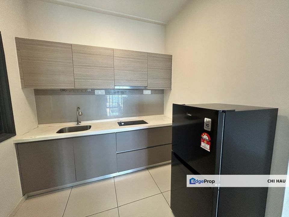 FULL Furnished Emira Residence (2 Bedrooms 2 Bathrooms) @ Shah Alami for RENT, Selangor, Shah Alam