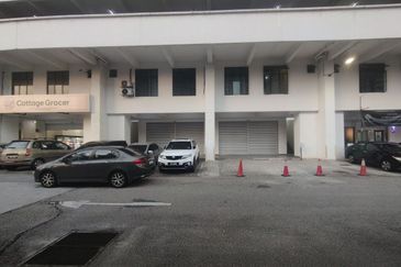 Alam Sanjung Section 22 Shah Alam 2 Adjoining Ground Floor Shoplots for rent