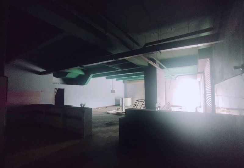 Ground Floor Corner Lot Alam Sanjung Section 22 Shah Alam for Rent