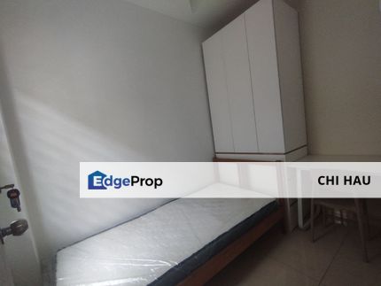 Mix unit room available for rent with Free Wifi and Water (R6), Selangor, Bandar Sunway