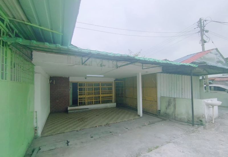 Jalan Bukit Kemuning