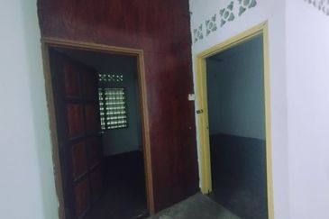 Jalan Bukit Kemuning