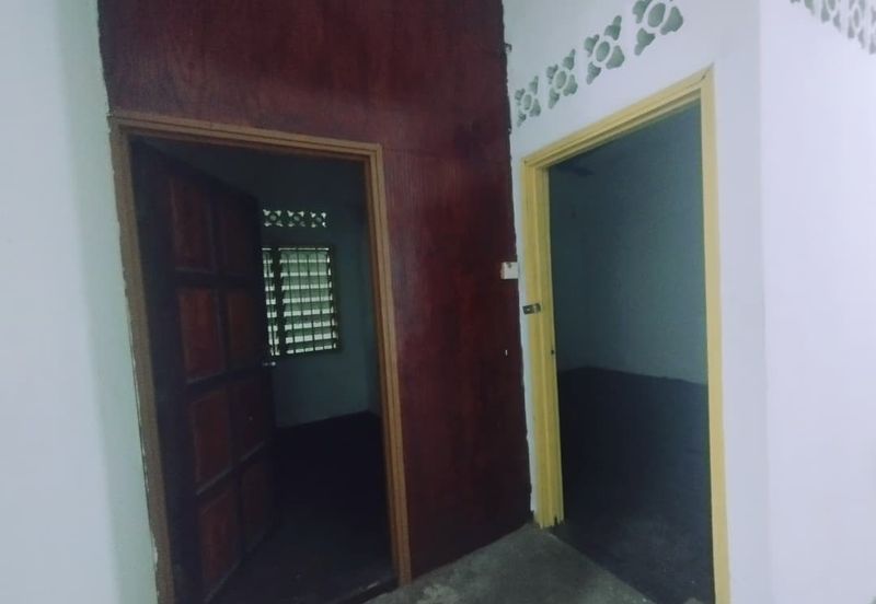 Jalan Bukit Kemuning