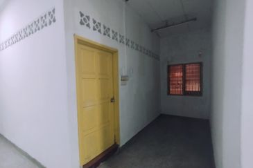 Jalan Bukit Kemuning