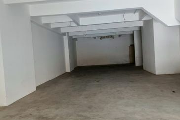 Alam Sanjung Section 22 Shah Alam Ground Floor Shoplots for rent