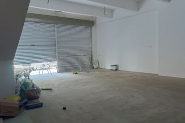 Alam Sanjung Section 22 Shah Alam Ground Floor Shoplots for rent