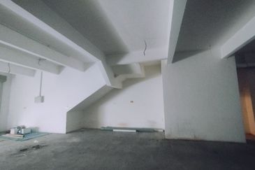 Ground Floor Shoplots at Alam Sanjung Section 22 Shah Alam for rent