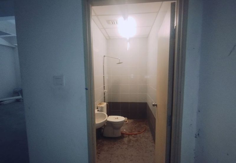 Ground Floor Shoplots at Alam Sanjung Section 22 Shah Alam for rent