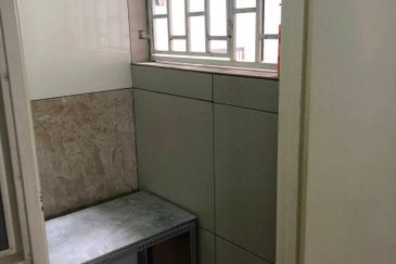 Seri Intan Apartment