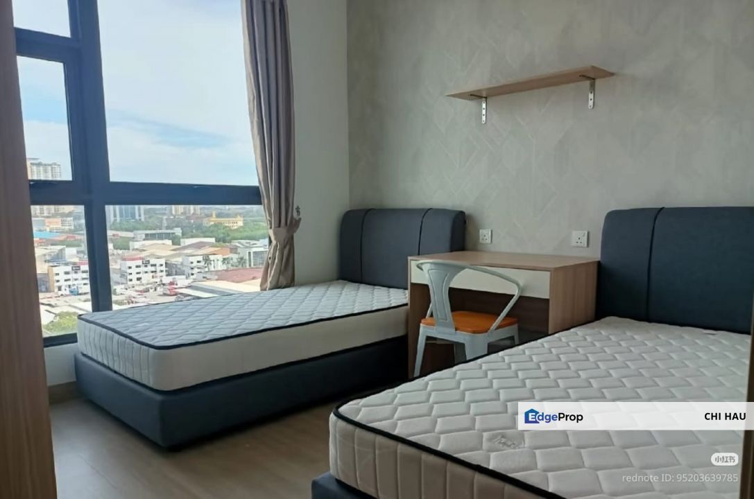 Female room available for rent with Free Wifi at The Grand Ss15, Selangor, Subang Jaya