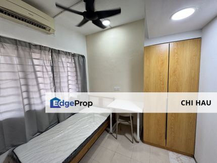 Mix unit room available for rent with Free Wifi and Water (1F R12), Selangor, Bandar Sunway